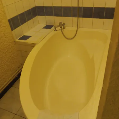 Le Relais Des Corbieres 2*